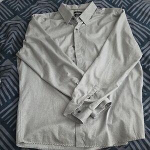 RW&CO. Classic Gray Button Down Shirt